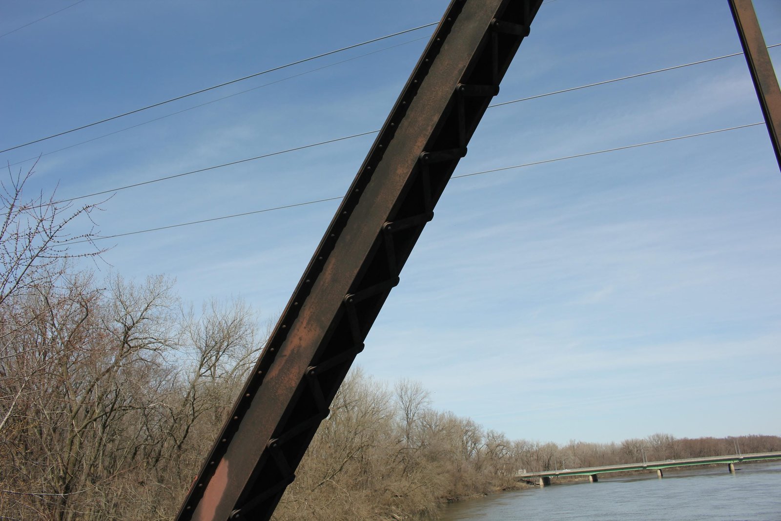 Endpost detail, west span (span #4)